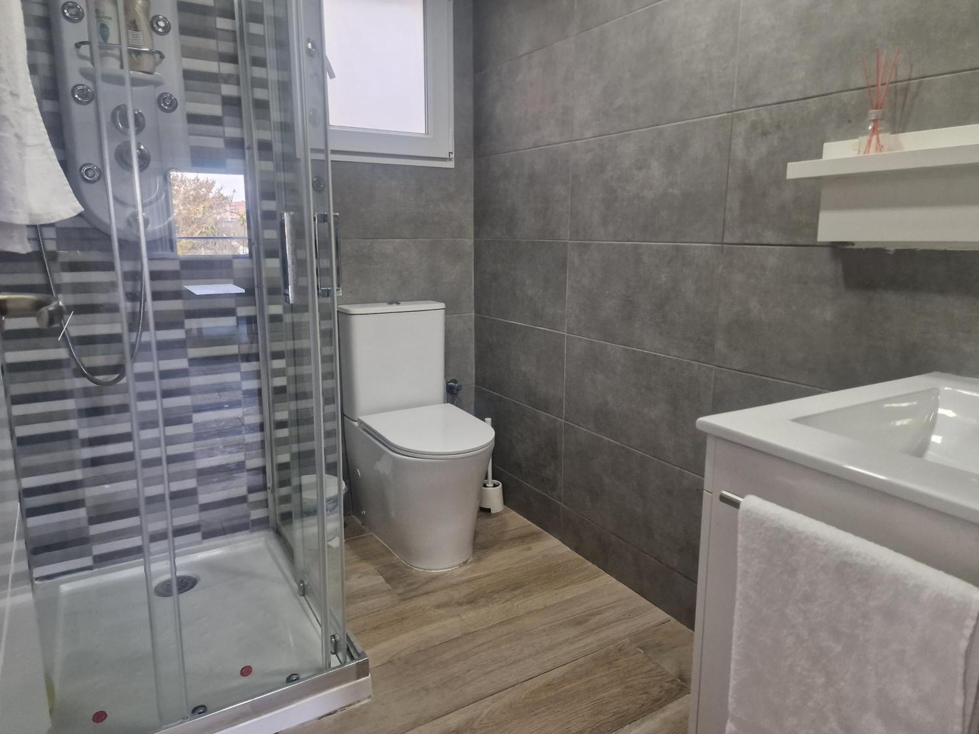 Pasarela Almozara Home 萨拉戈萨 外观 照片